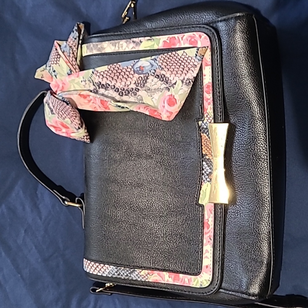 Betsey Johnson handbag